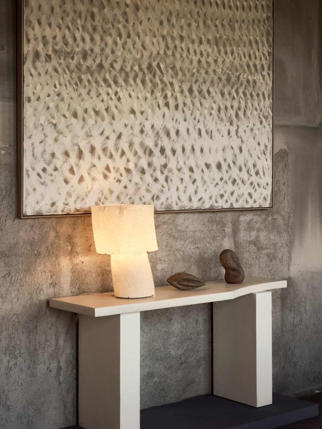 Kilzi-lighting_Designer-Lamp_Collectible-design_Spanish-designer_Design-Miami_Mush-Lamps_Organic-design_Brutalist-design_Contemporary-lighting_Nature-inspired-design_Design-table-Lamp_Fibreglass-Lamp_The-Mush-Lamp-Tall_1