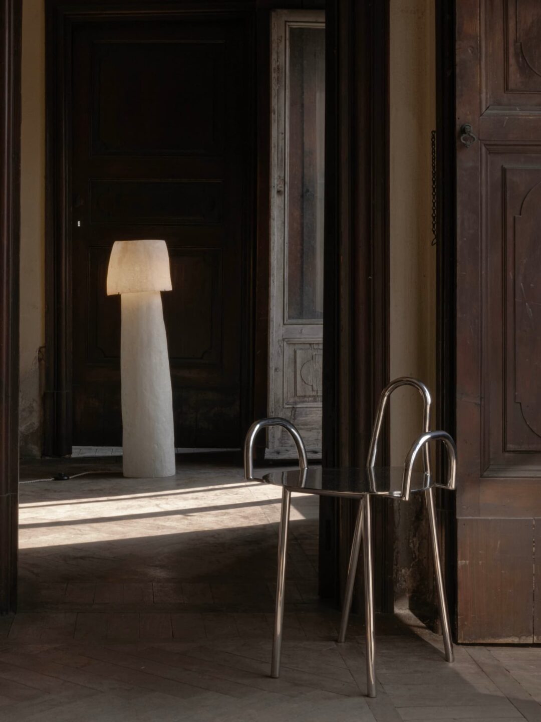 Kilzi_Designer-Chair_Contemporary-seating_Design-Chairs_THE-TUMBLE-CHAIR_TALL-BACK-2_2