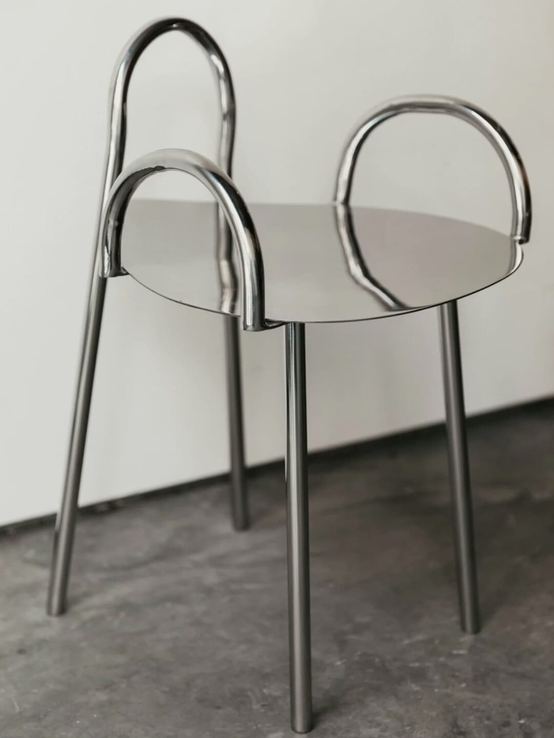 Kilzi_Designer-Chair_Contemporary-seating_Design-Chairs_THE-TUMBLE-CHAIR_TALL-BACK-2_2