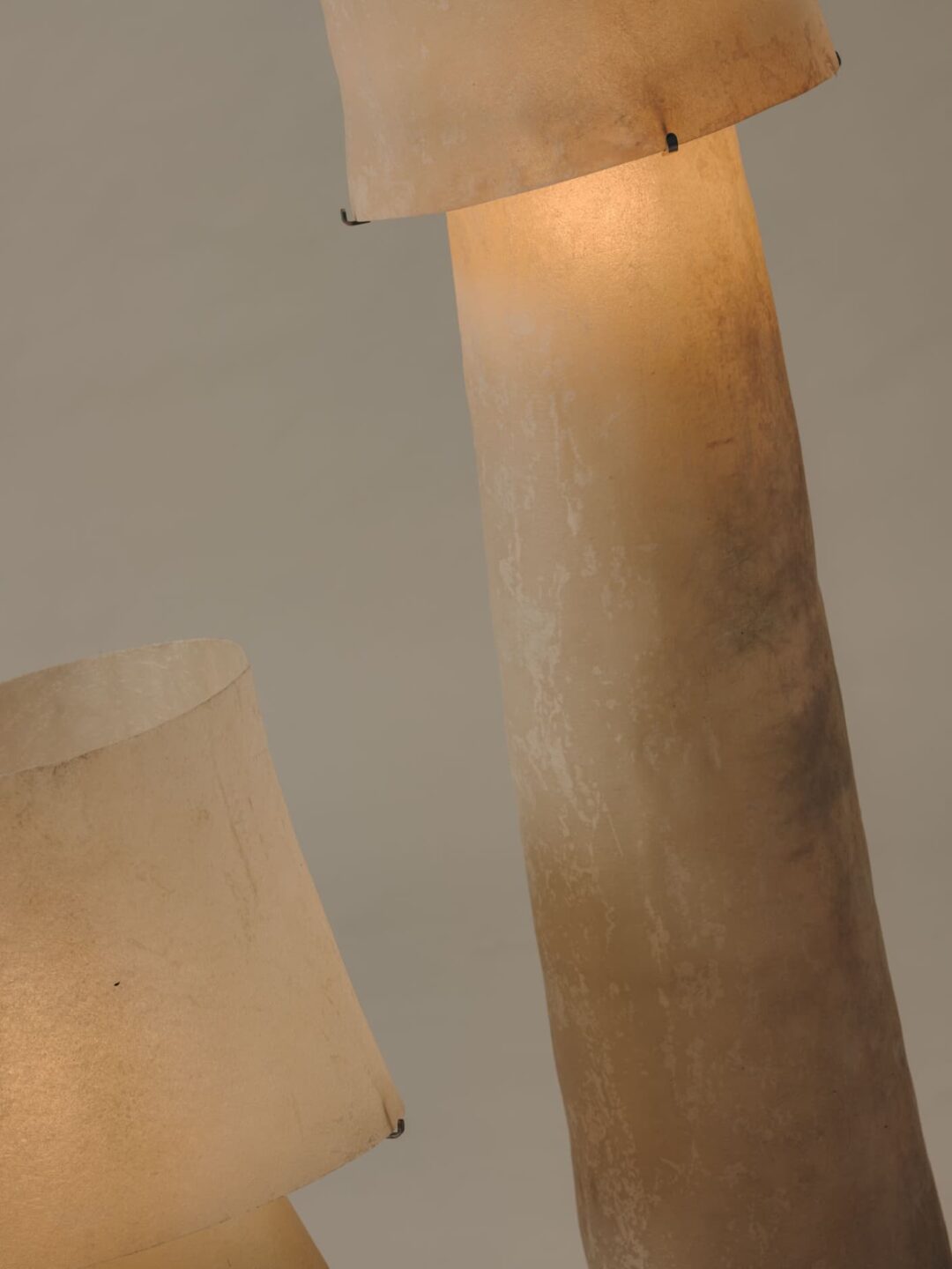 Kilzi lighting | Mush Tower fiberglass lamp, a elegant designer lamp with soft organic shapes resembling a growing mushroom. Perfect for home decor.