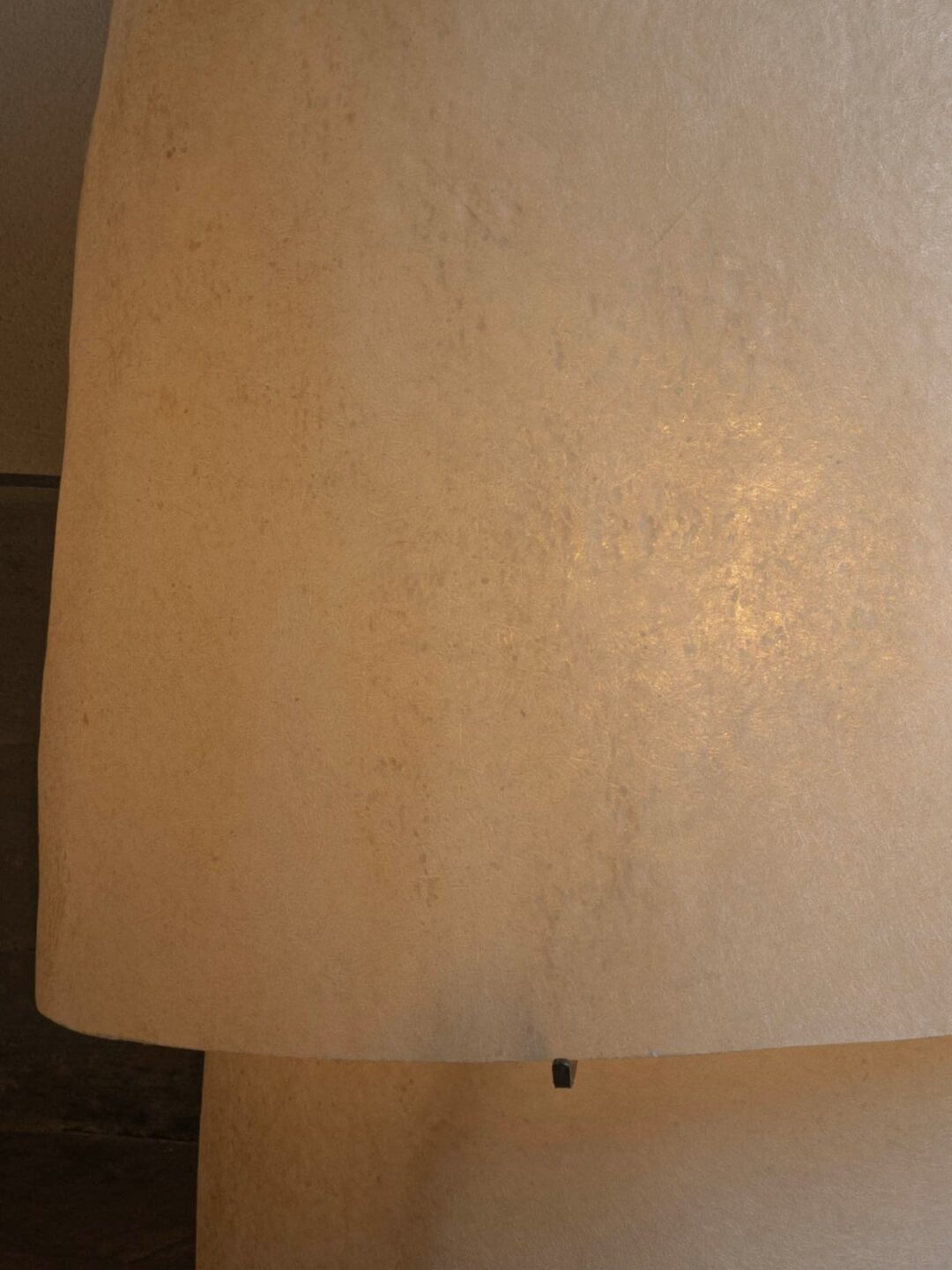 Kilzi-lighting_Designer-Lamp_Collectible-design_Spanish-designer_Design-Miami_Mush-Lamps_Organic-design_Brutalist-design_Contemporary-lighting_Nature-inspired-design_Design-floor-Lamp_Fibreglass-Lamp_The-Mush-Lamp-Big_2